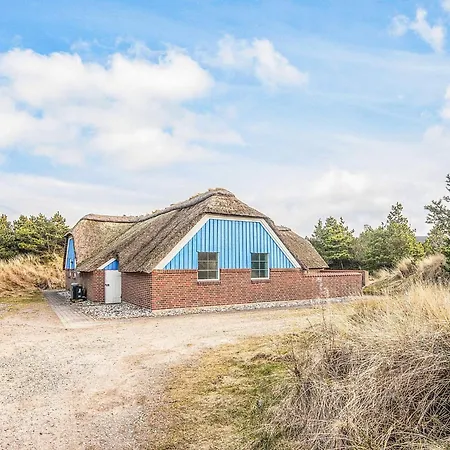 Holiday home 4 Star In *