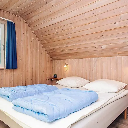 4 Star In Holiday home *
